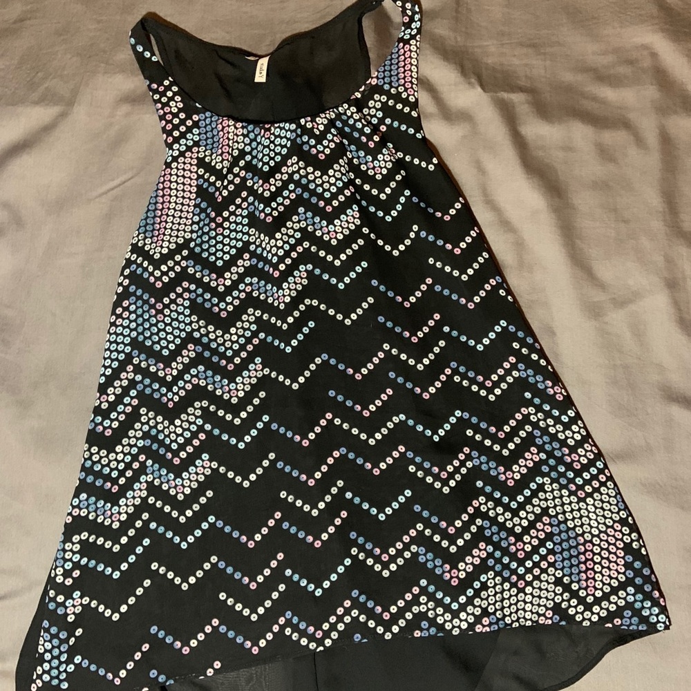 Black patterned polyester shirt